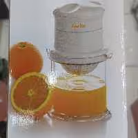 آب میوه گیری دستی باریکو