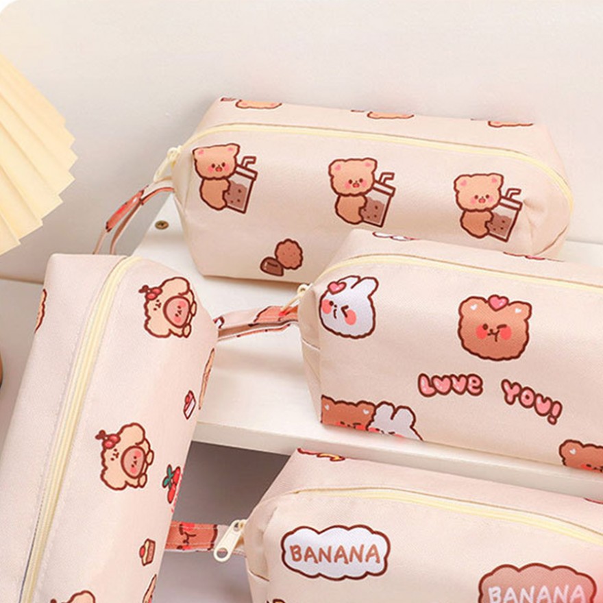 جامدادی فانتزی تک زیپ برزنتی خرسی وارداتی قابل استفاده به عنوان کیف لوازم آرایشی 