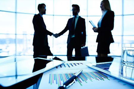 دانلود فایل بررسی چگونه شیوا و رسا صحبت کنیم؟