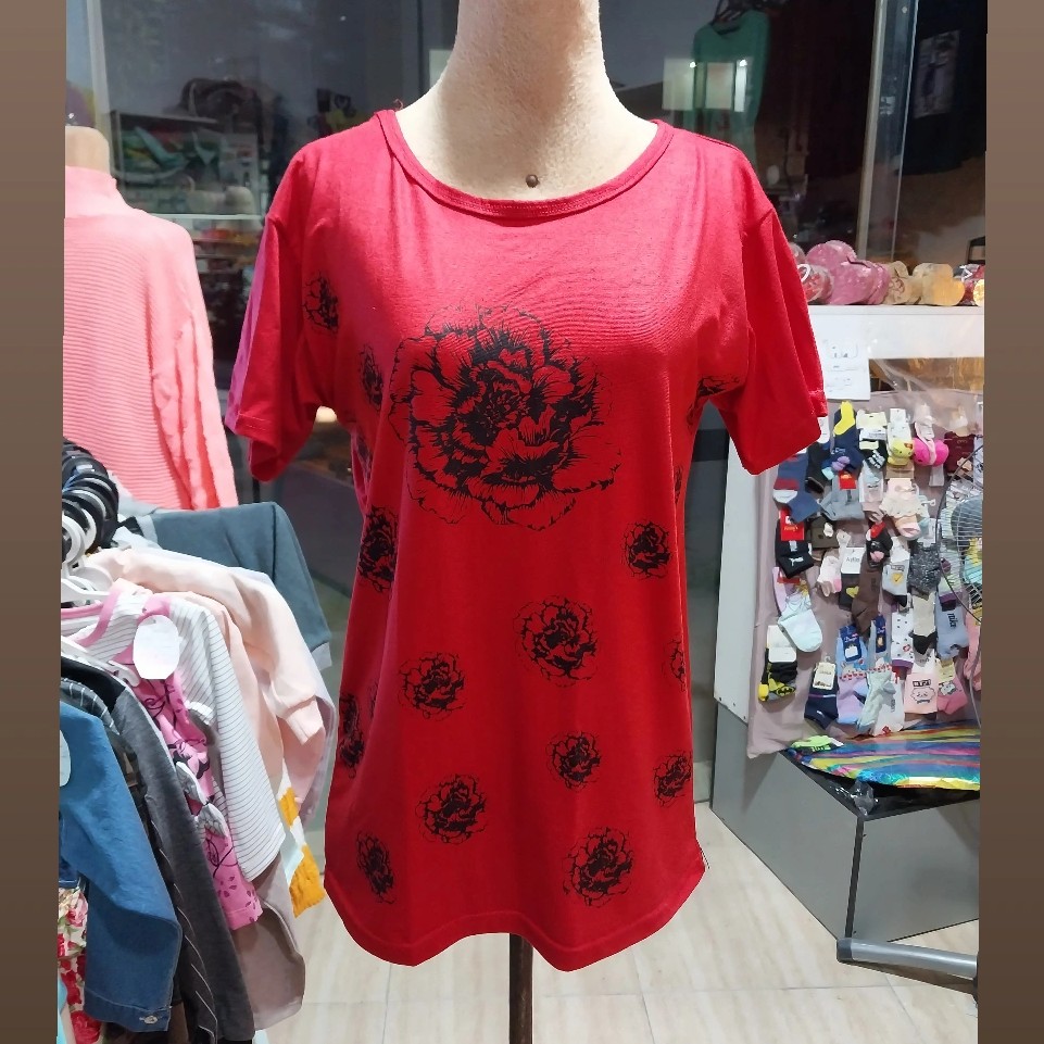 تیشرت گلدار