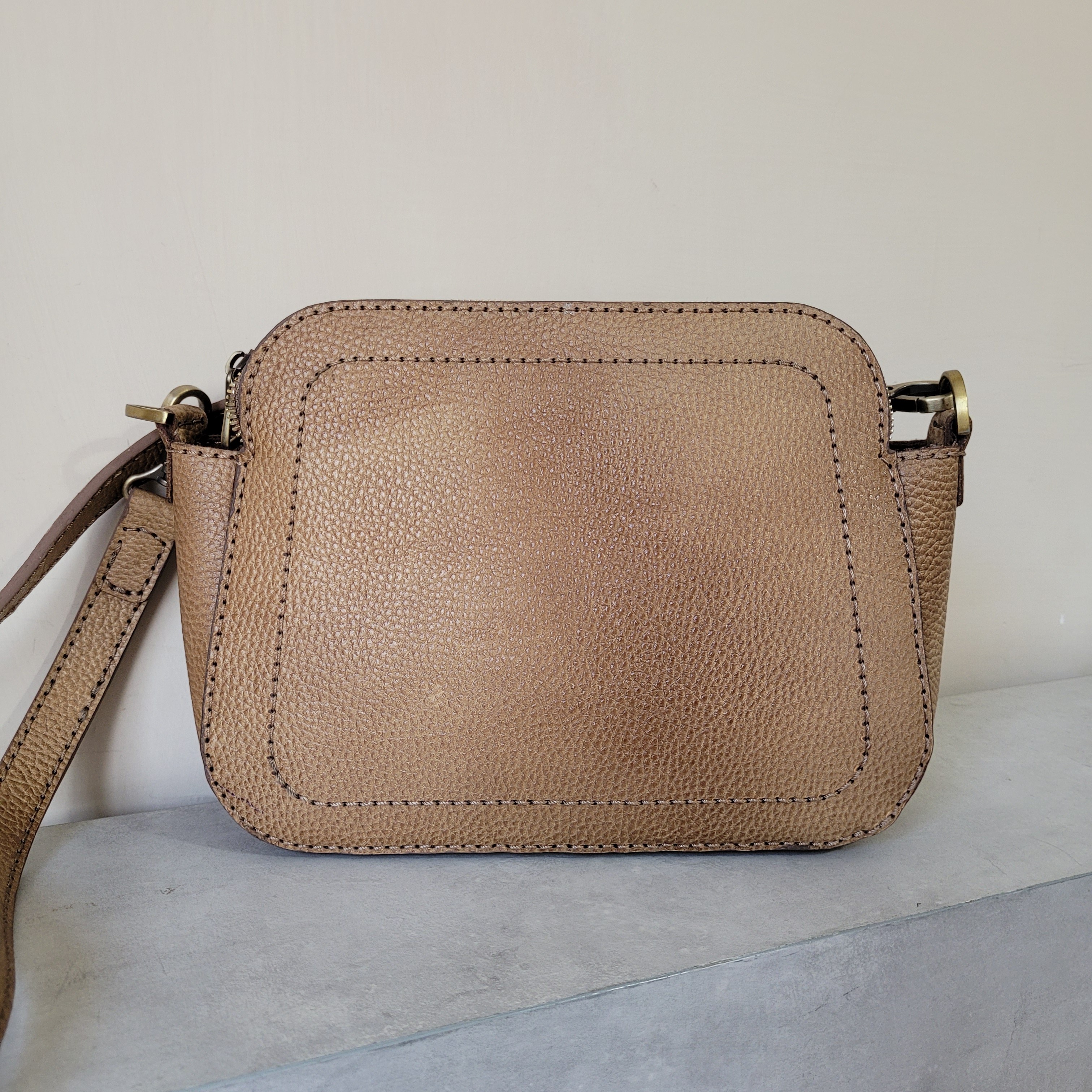 کیف زنانه چرم طبیعی دستدوز