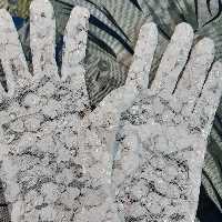 دستکش سفید گیپوری 