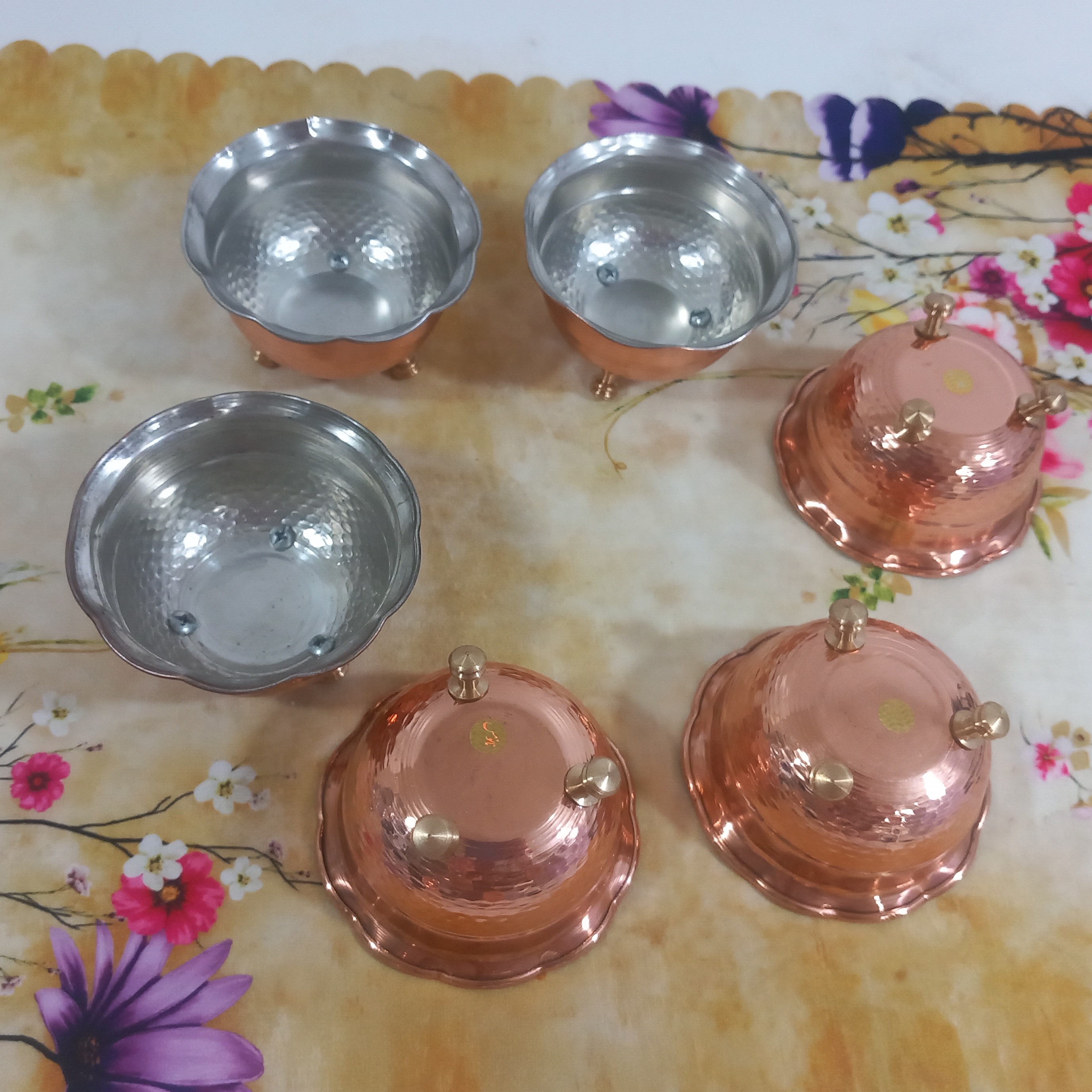 پیاله یاجا هفت سینی شش عددی مسی سه پایه کار شیک 