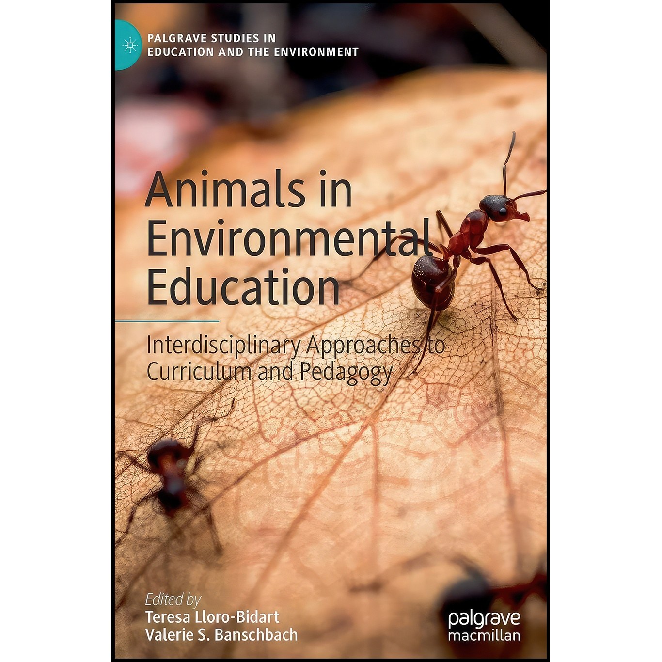 کتاب زبان اصلی Animals in Environmental Education اثر جمعی از نویسندگان