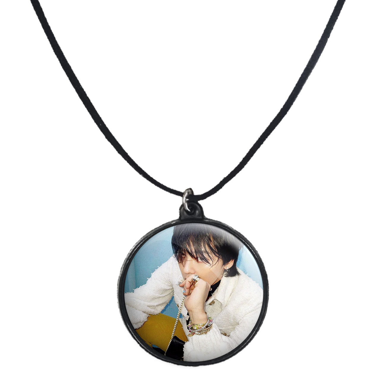 گردنبند پرمانه طرح گروه موسیقی BIG BANG کد pmb.15146 مدل دو طرفه