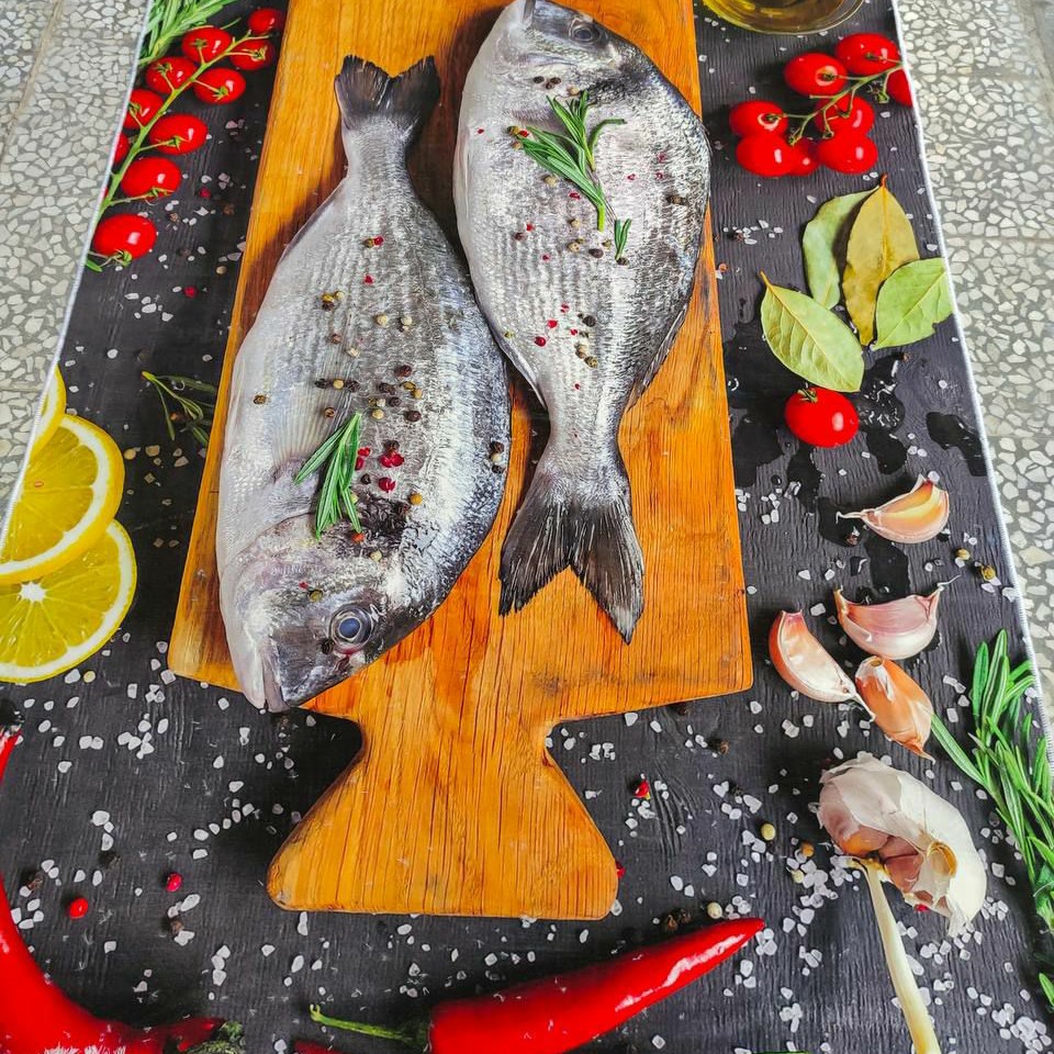 فرش آشپزخانه  چاپی  طرح ماهی فرش آشپزخانه عروس مدرن ( پسکرایه)