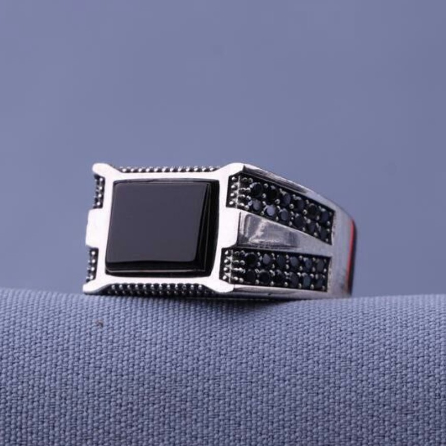 انگشتر نقره عقیق مشکی اسپرت 18