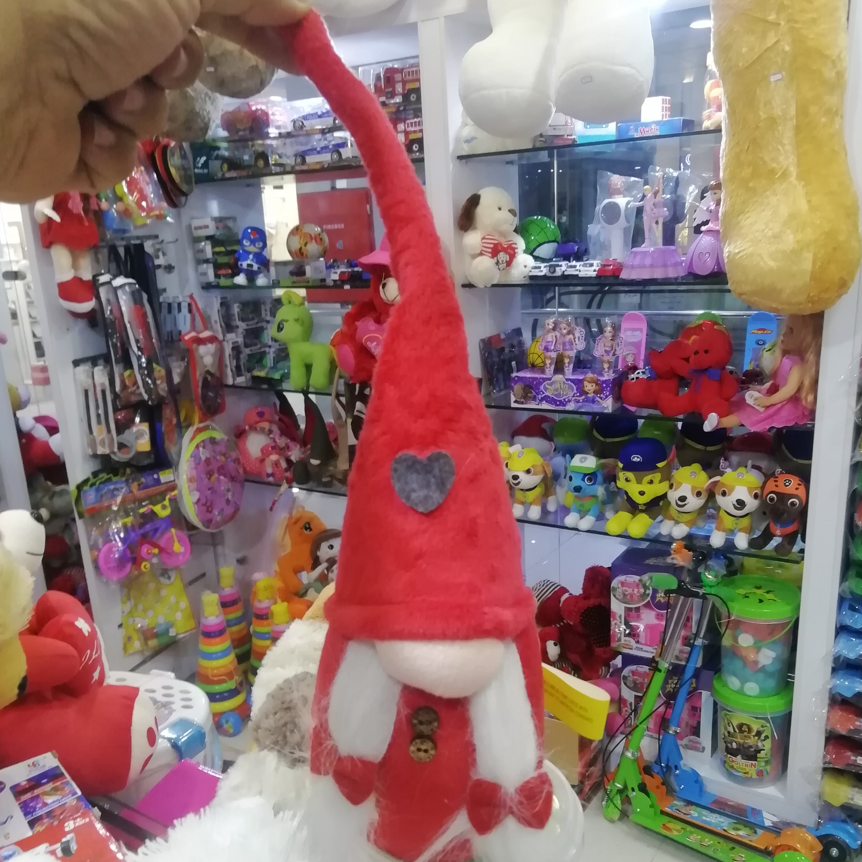 عروسک لی لی پوت قرمز