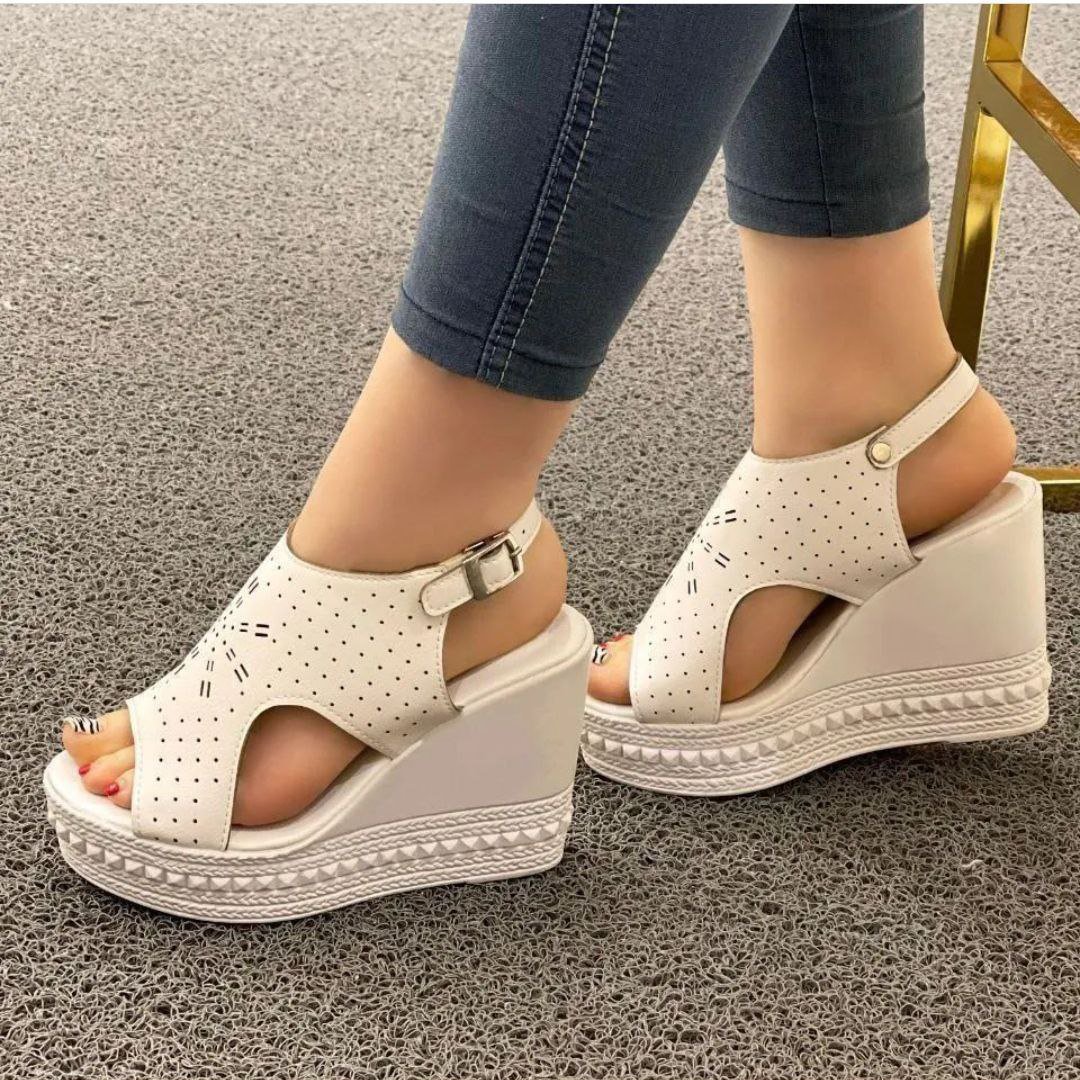 صندل پاشنه بلند زنانه
