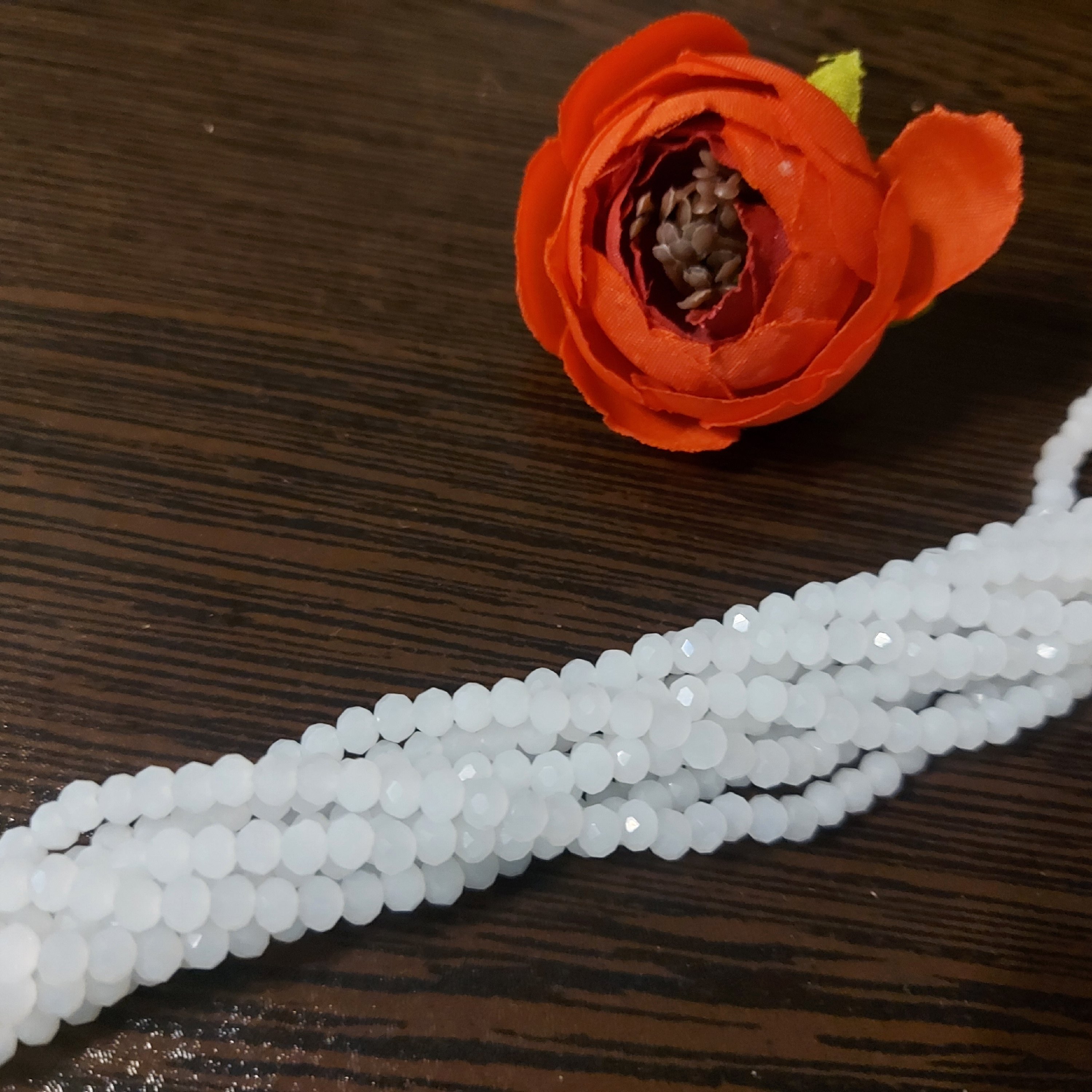 کریستال سایز 4 سفید رنگ ریسه ای