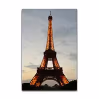 تابلو شاسی گوفی مدل برج ایفل پاریس زیبا طرح طبیعت و گردشگری Eiffel Tower Paris 4K کد DRK42 | دنیای قاب
