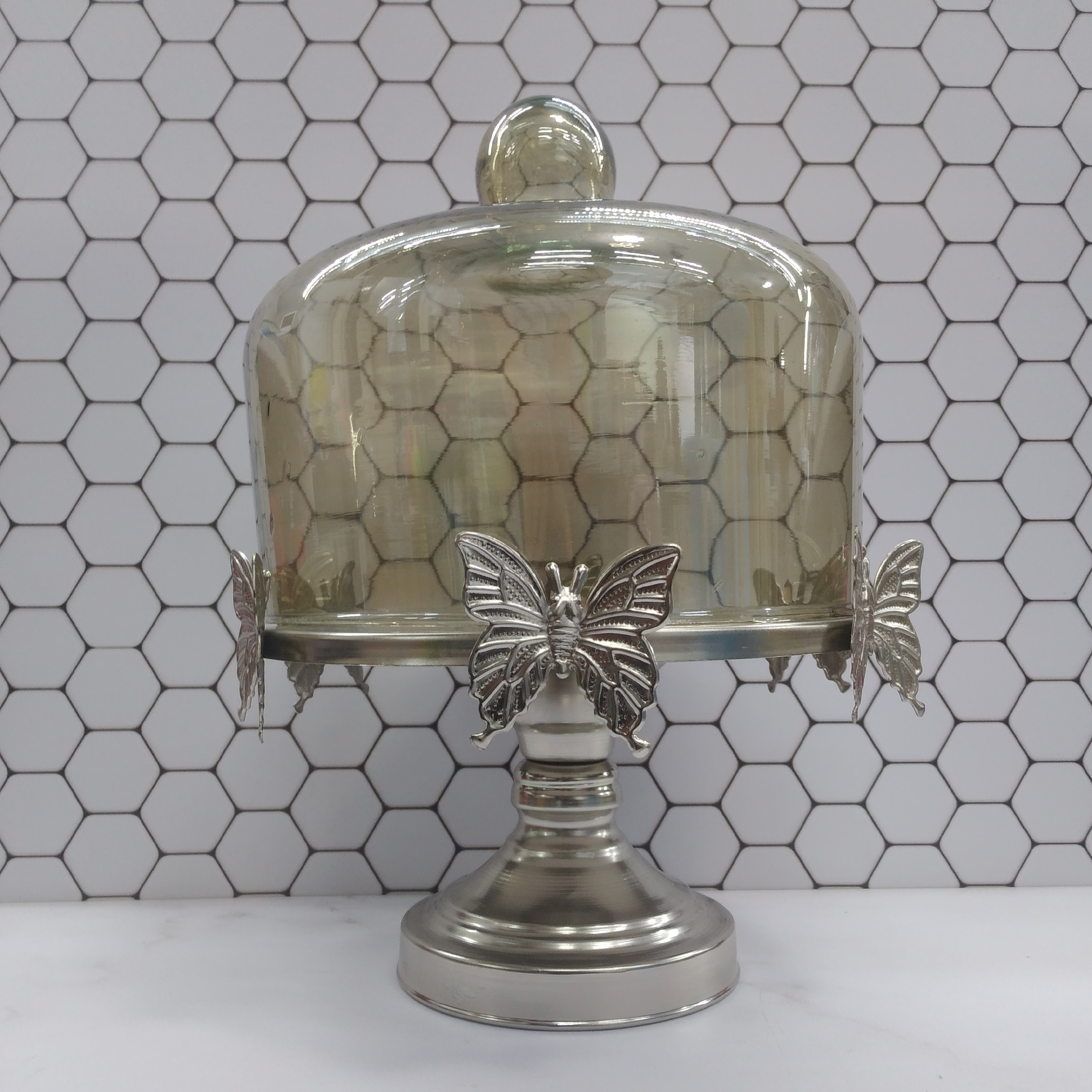 کاپ کیک پایه دار فلز و شیشه طرح پروانه مناسب انواع کیک و شیرینی رنگ سیلور