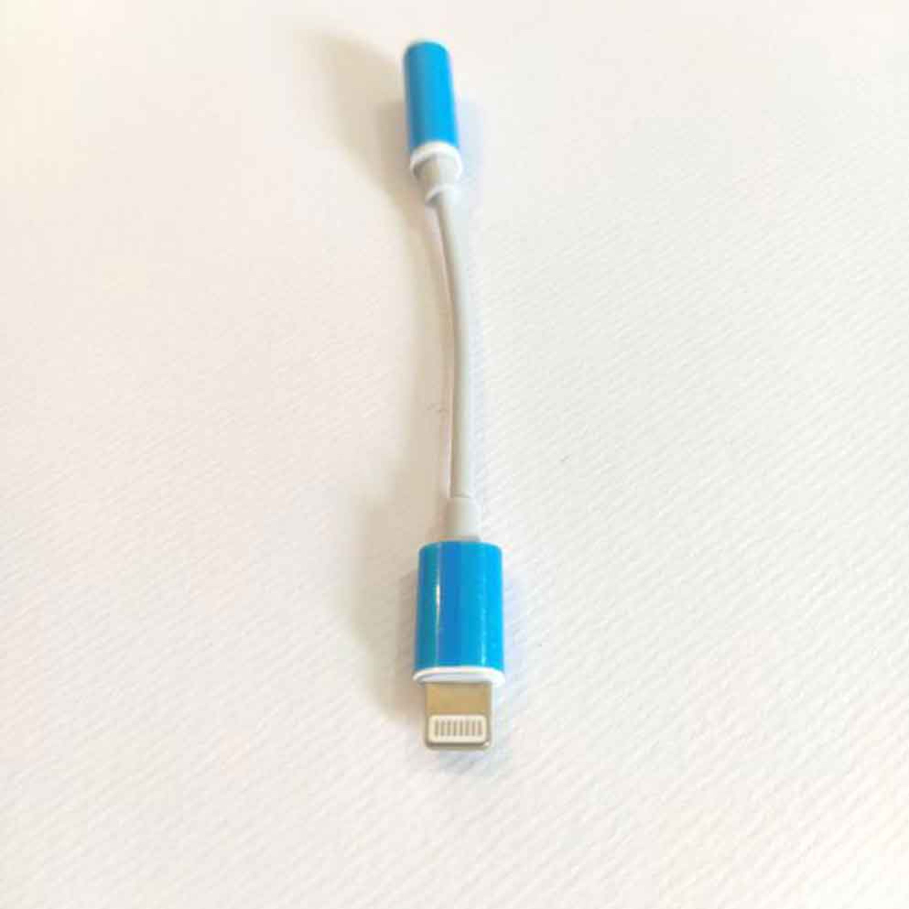 مبدل لایتنینگ به جک سه و نیم میلی متری مخصوص گوشی اپل