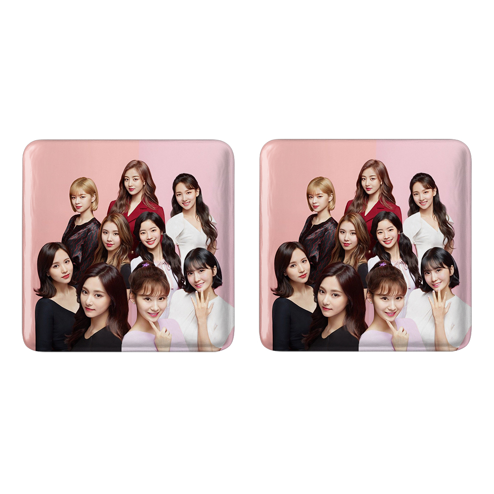 پیکسل خندالو مدل گروه توایس کد 11697 به همراه مگنت