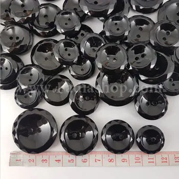 دکمه مشکی براق 4 سایز