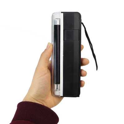 دستگاه تشخیص اصالت اسکناس مدل DL-01