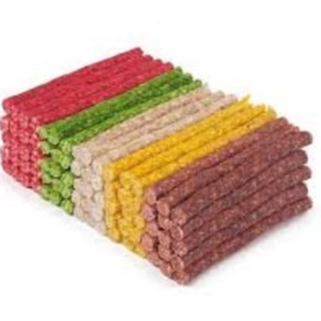 تشویقی مانچی سگ در چند طعم مختلف گوشت مرغ ماهی و سبزیجات است