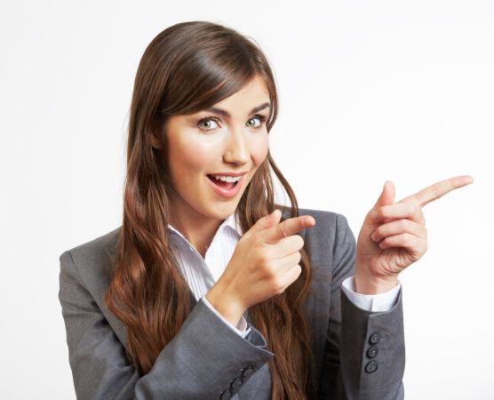 خرید و دانلود عکس خانم با کت و شلوار اداری برای تبلیغات تجاری | پیک فاکس | Pic Fox