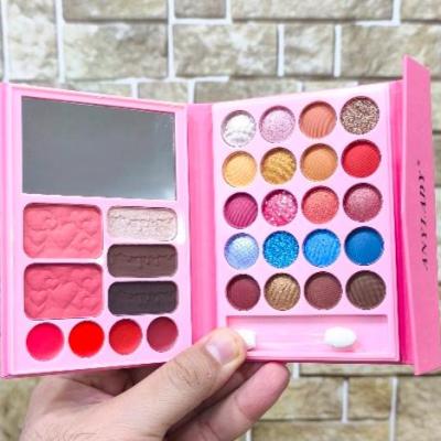 پالت کتابی ترکیبی و همکاره