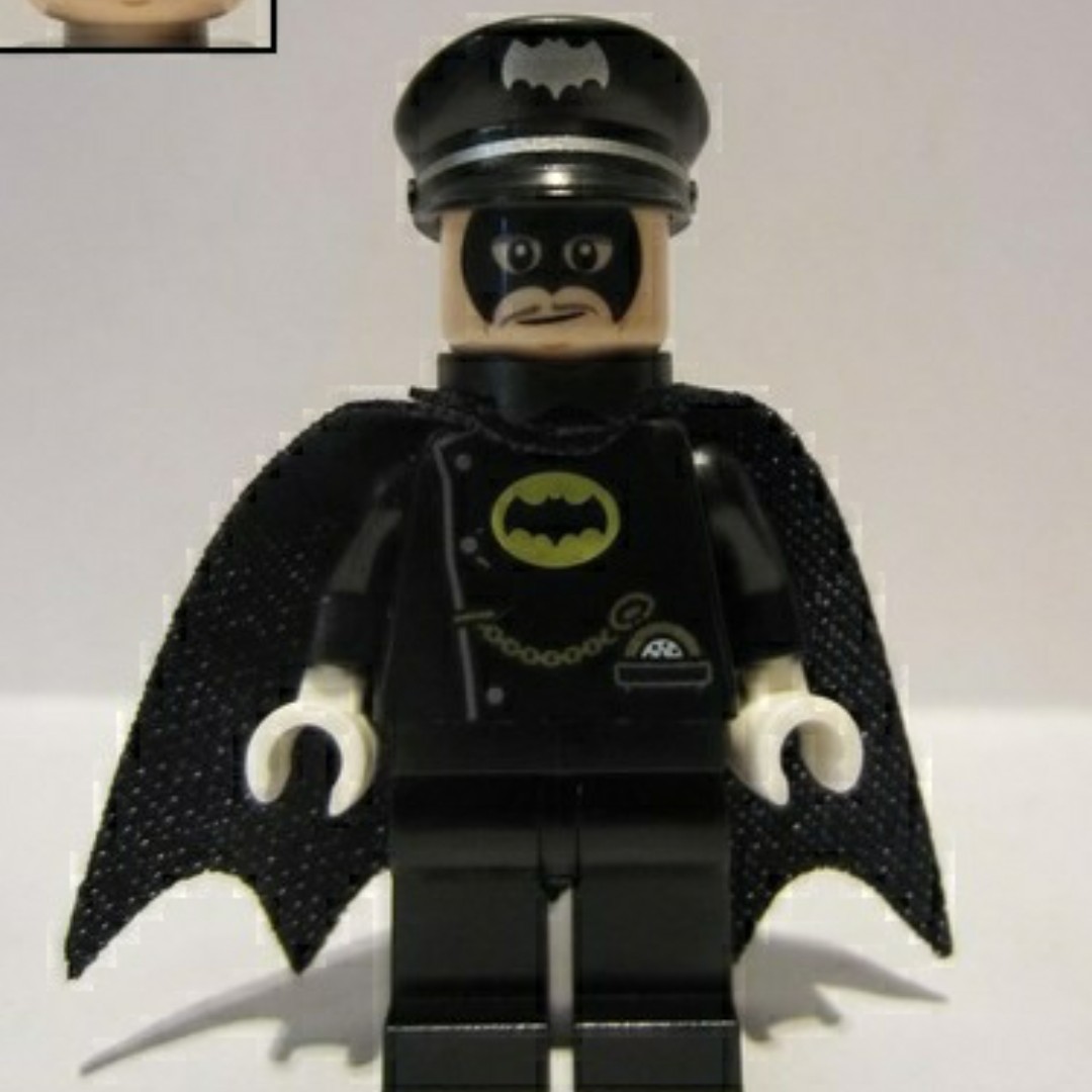 لگو کمیاب آلفرد از سری لگو بتمن 