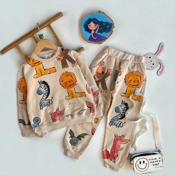 ست بلوز و شلوار اسپورت بچگانه شیک و جذاب مناسب حدود سنی 2 تا 8 سال جنس پنبه لاکرا کیفیت عالی 