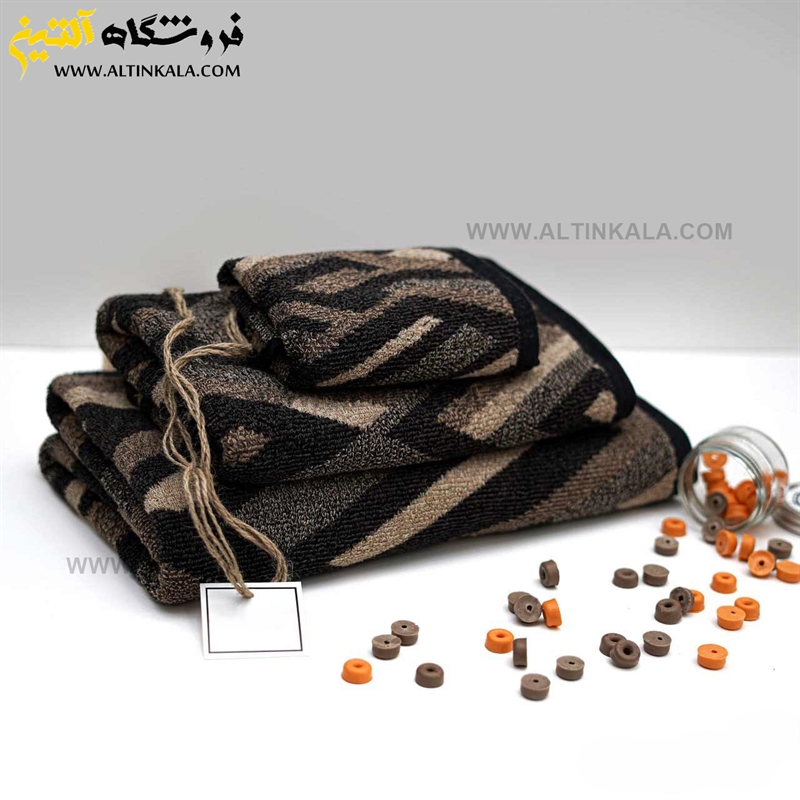 حوله حمامی برق لامع طرح کوبیسم لوزی قهوه ای سایز 100×165