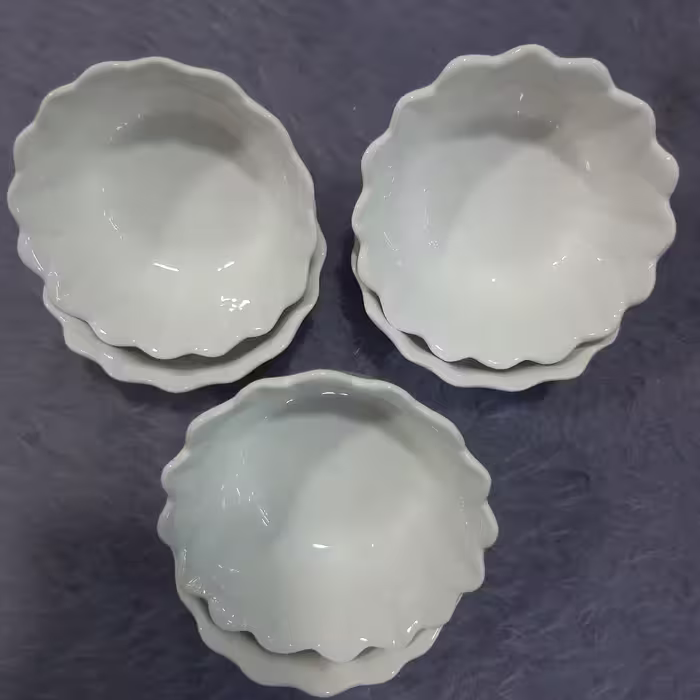 پیاله ترشی خوری ،پک 12 عددی ،جنس سرامیکی،کیفیت متوسط،قطر 9 ارتفاع 3سانت
