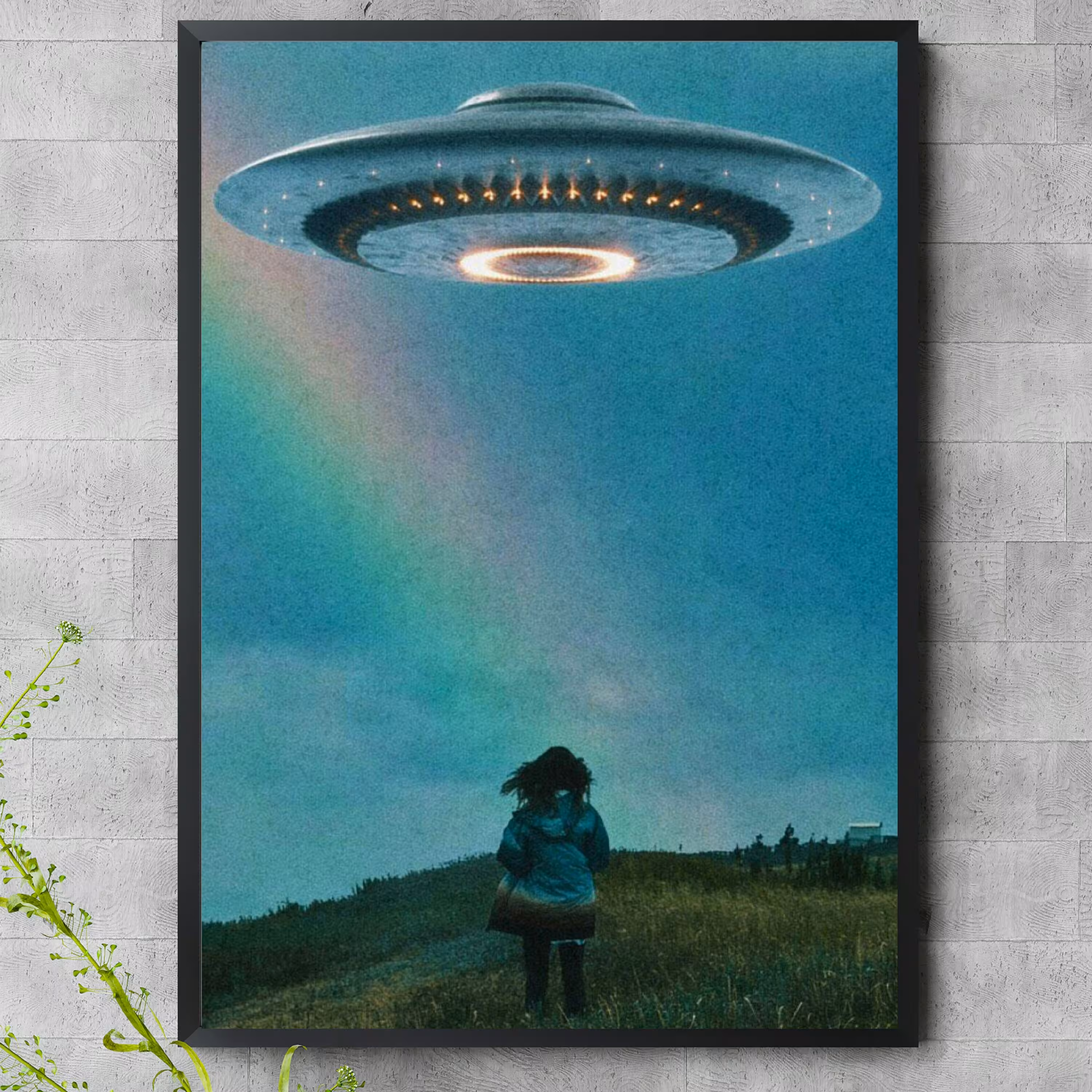 تابلوعکس تریپی آرت ufo.سایز 50 در 70 جنس قاب pvc چاپ شده با بهترین کیفیت کاغذ عکاسی