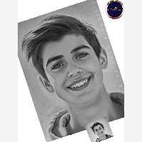 طراحی چهره سیاه قلم (30 در 40 سانتیمتر ) بهمراه لمینت و شاسی 