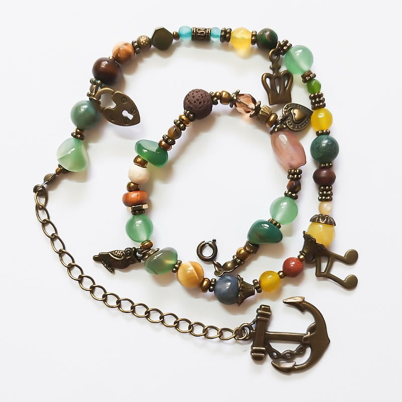 دستبند مدل سانتافه