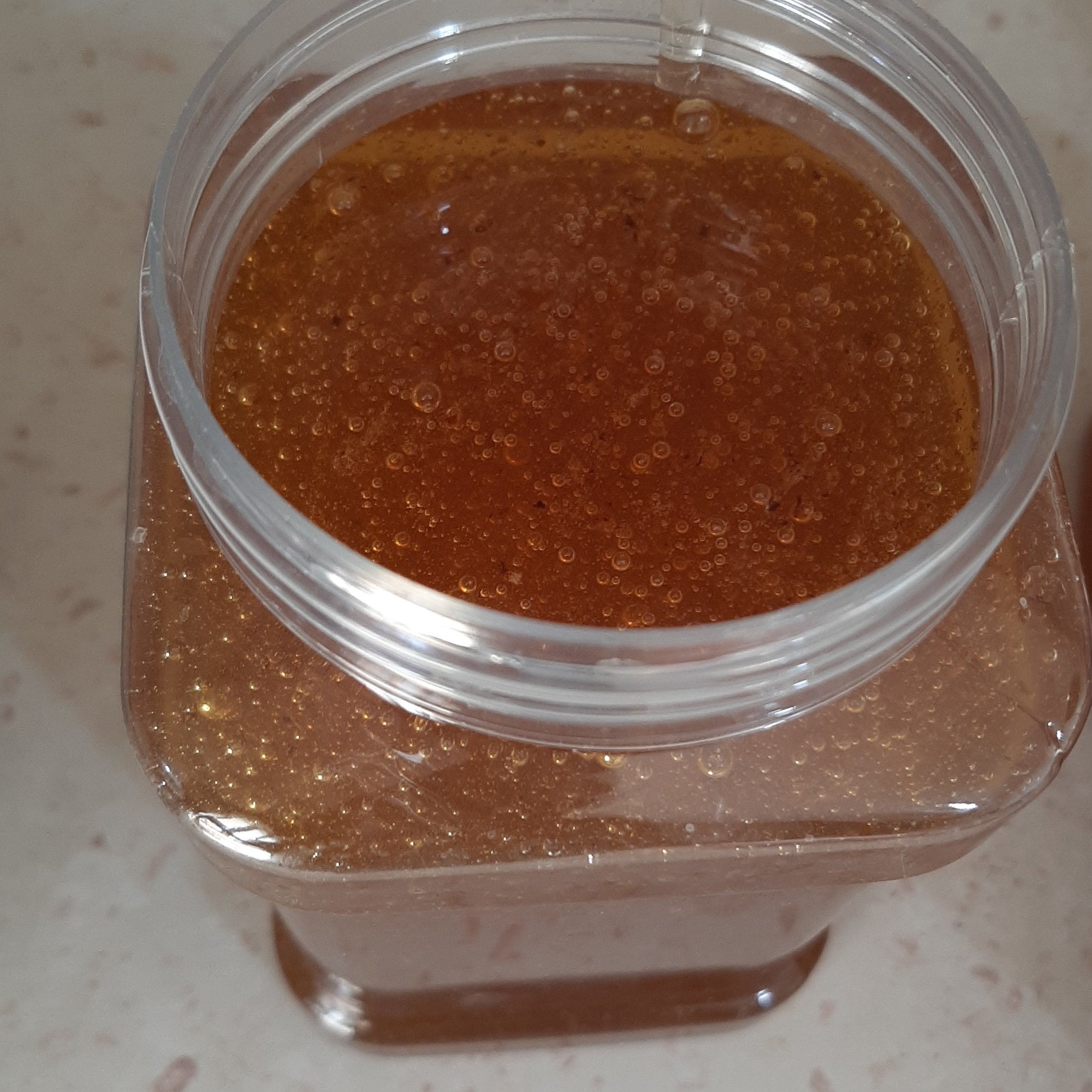 عسل یونجه، شبدر، خارشتر