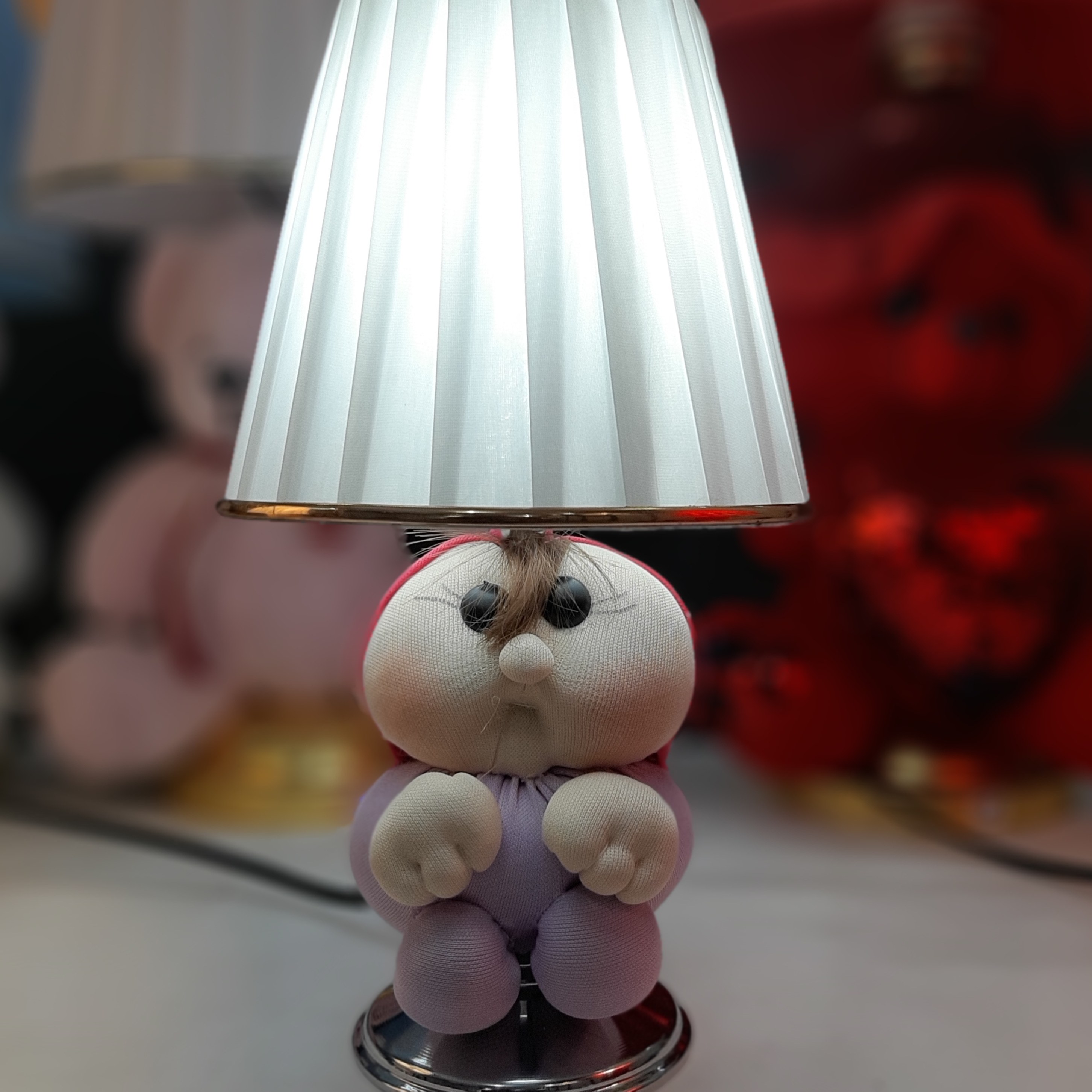 آباژور رومیزی کودک مدل خانم تپل کد C28