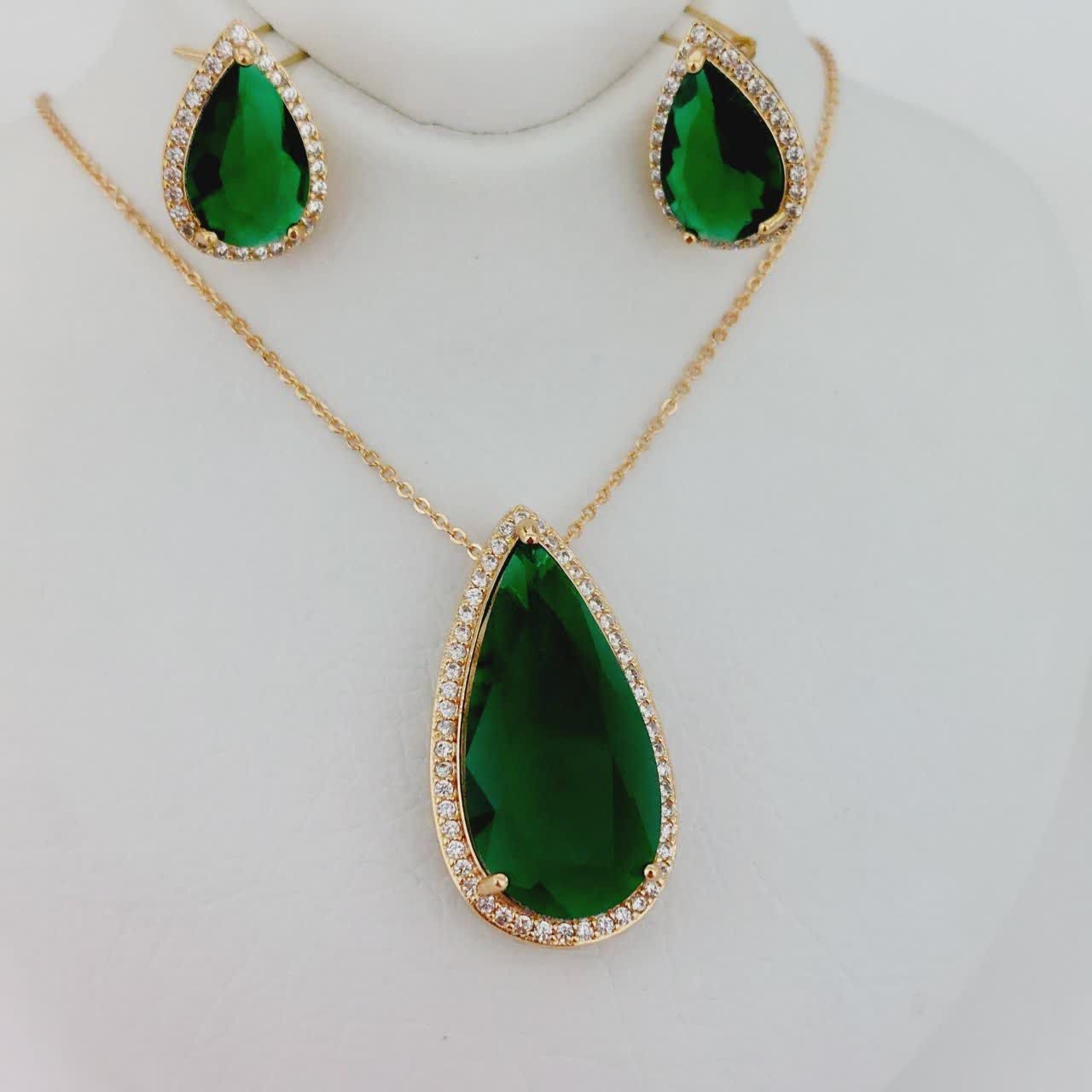 نیمست خرم کد10575طرح طلا.برند محبوب ysx.نگین درشت.با آبکاری طلا.ضد حساسیت.رنگ ثابت