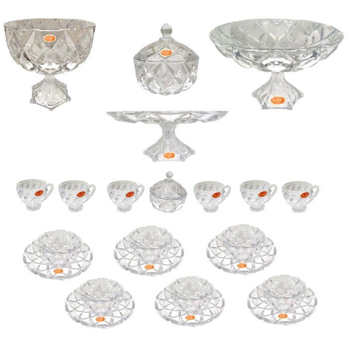 سرویس پذیرایی 23 پارچه ام وی مدل پیرامید کد 550