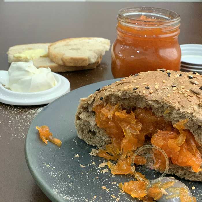 مربای خانگی هانامی هویج (نیم کیلو)