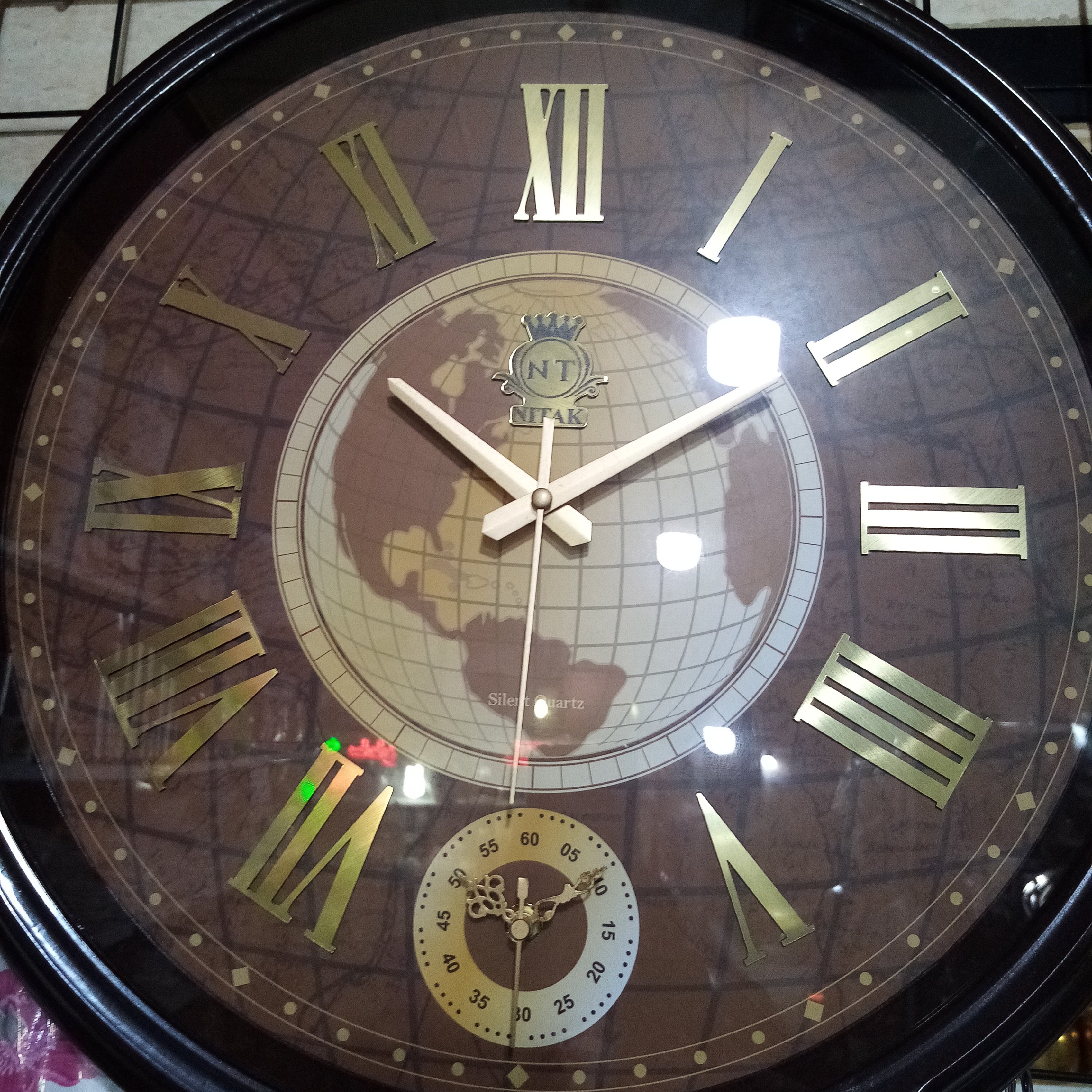 ساعت دیواری نیتاک 2 موتوره0