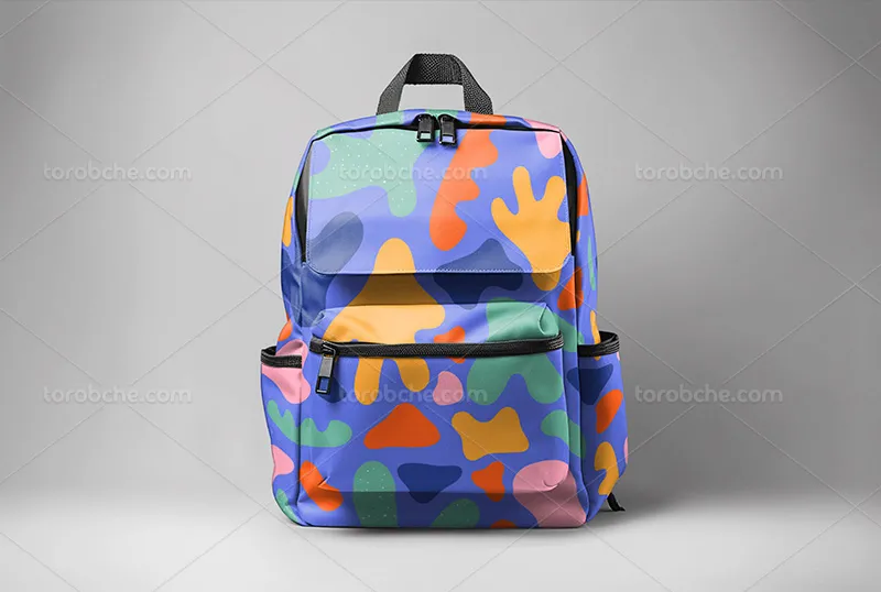 موکاپ لایه باز کوله پشتی از رو به رو | گرافیک با طعم تربچه