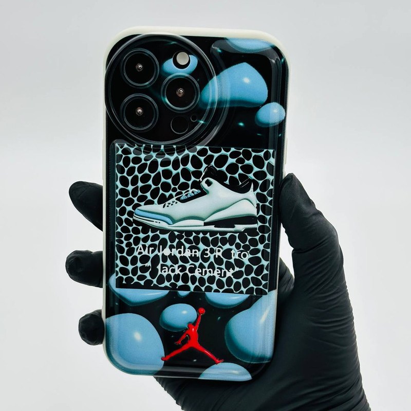 کاور کد 06 مناسب برای گوشی موبایل اپل iphone 13pro