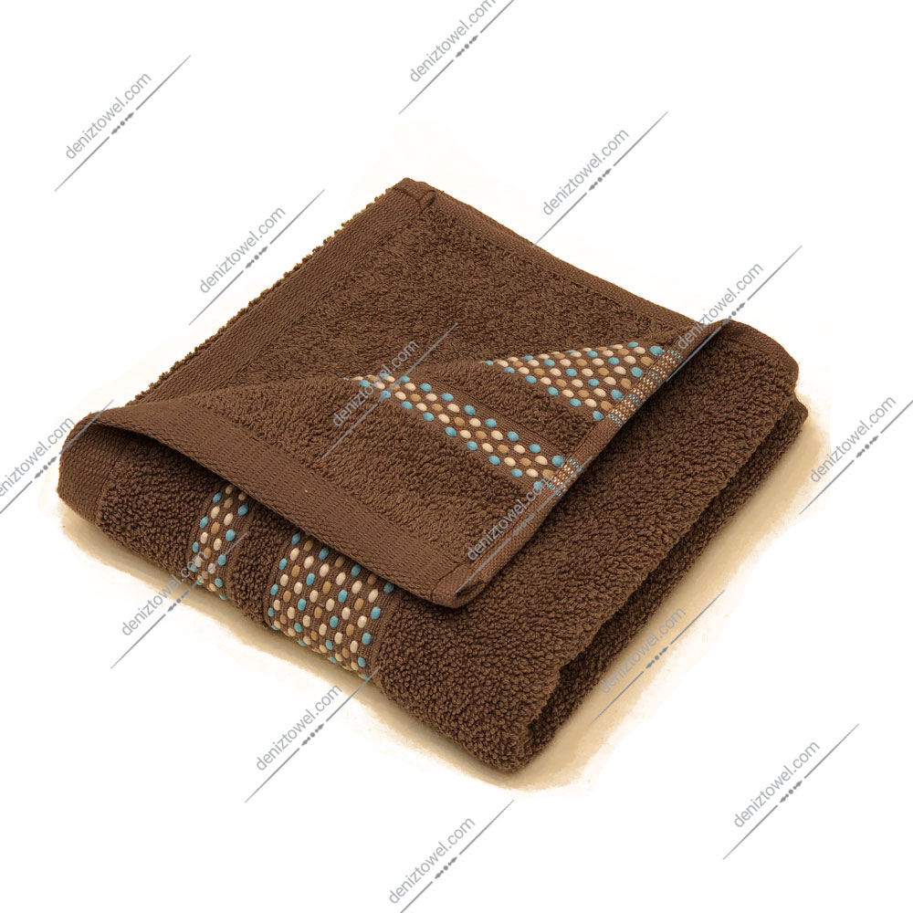 حوله دستی طرح حاشیه ژاکارد قهوه ای