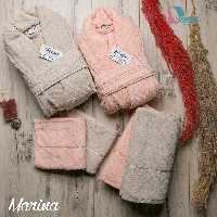 حوله ست دو نفره مارینا رنگ کرم و گلبهی