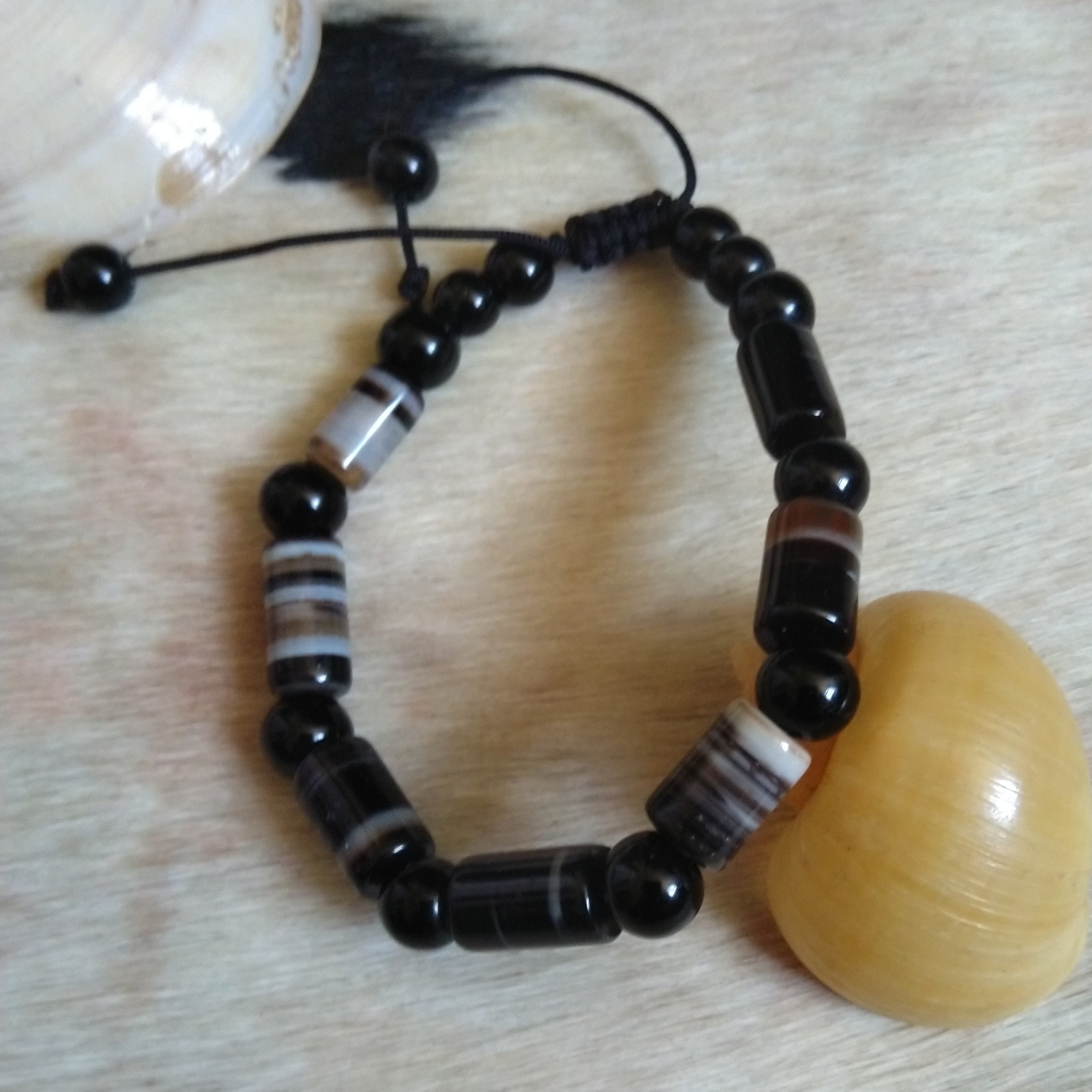 دستبند عقیق سلیمانی