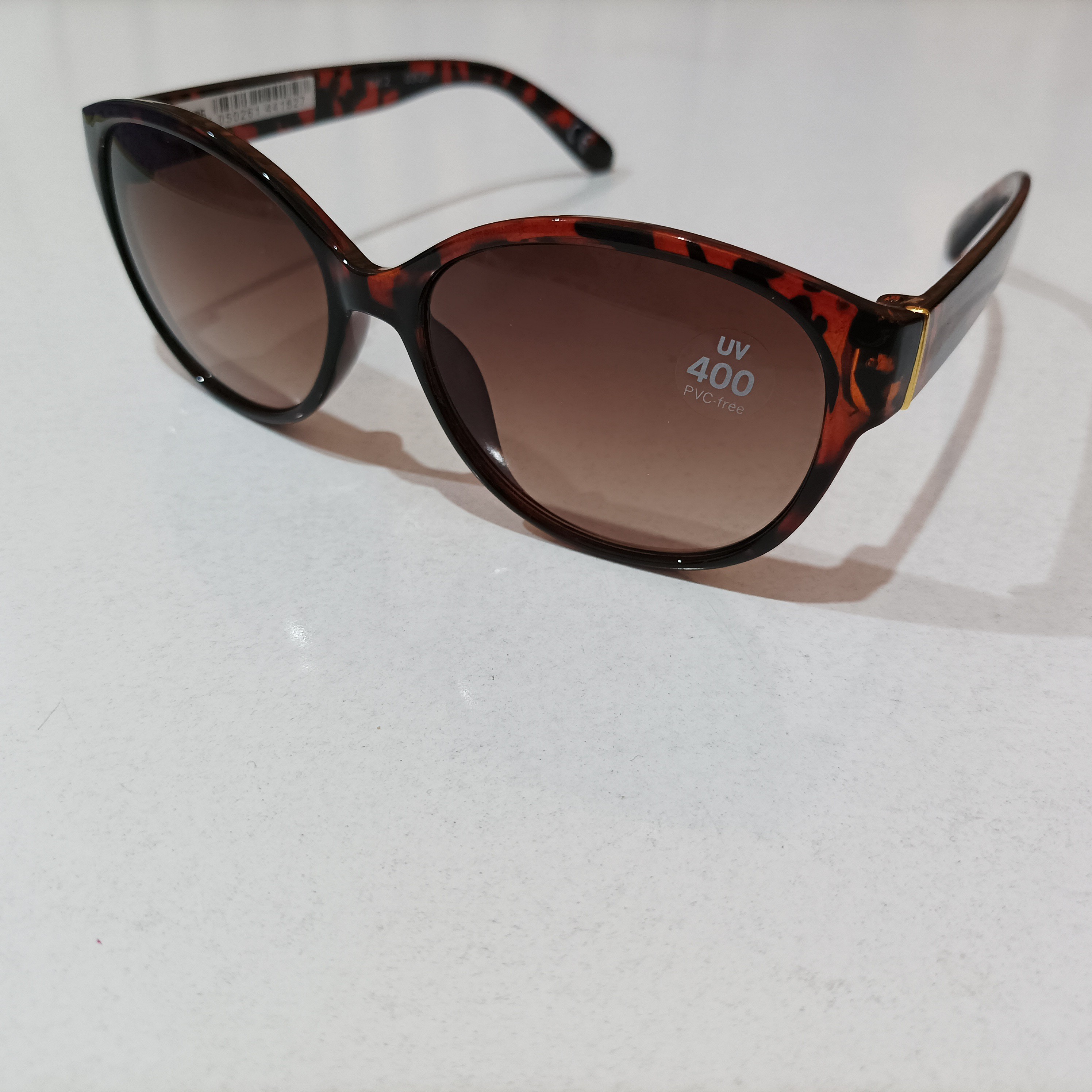 عینک آفتابی زنانه پروانه ای کد 472 محصول شرکت beeline آلمان، uv400  برند accessories و بهمراه شناسنامه محصول