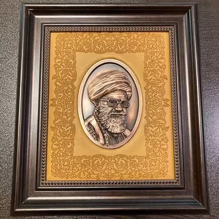2عدد تابلوی نقش برجسته مقام معظم رهبری