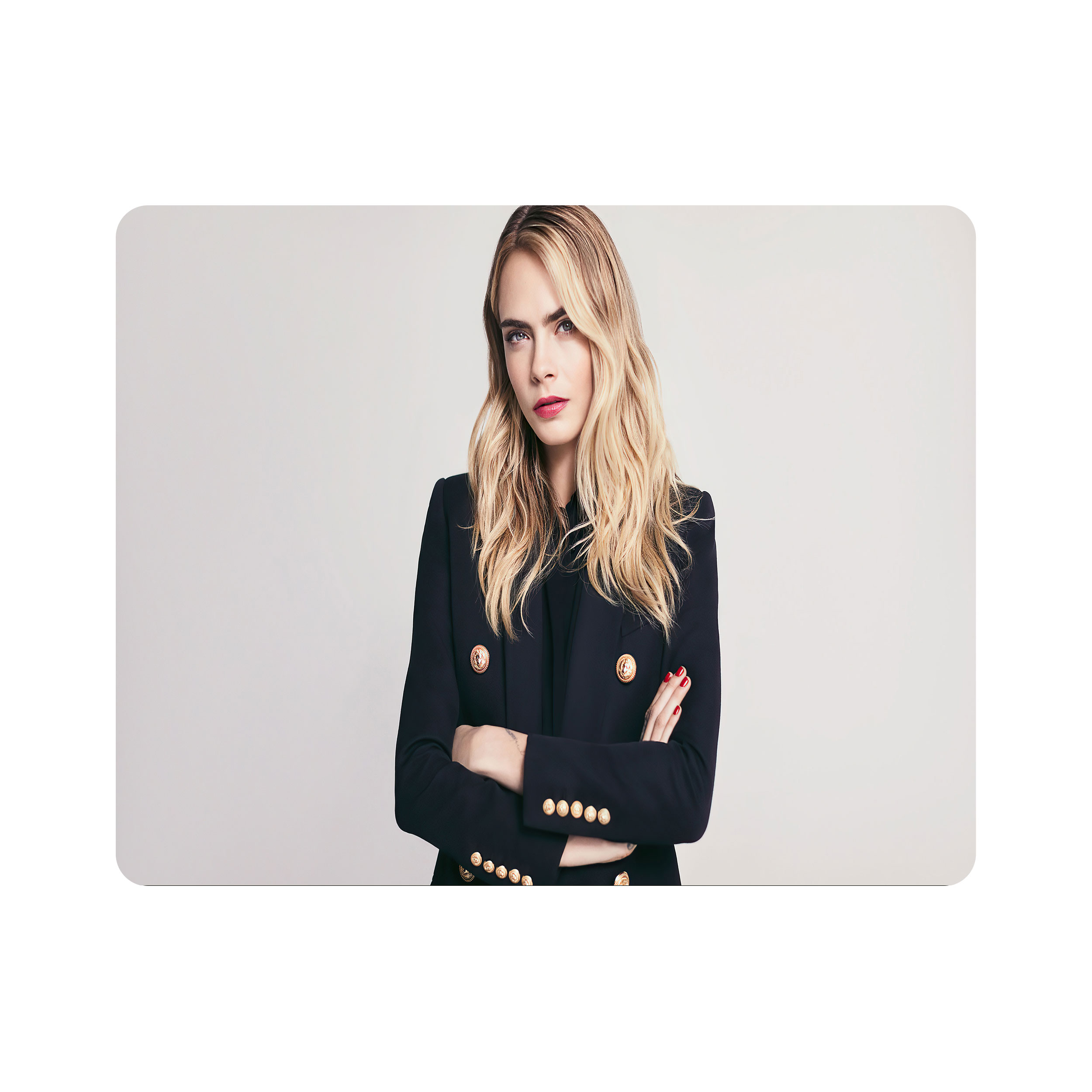 ماوس پد اطلس آبی طرح بازیگر کارا جاسلین دلوین مدل T6065