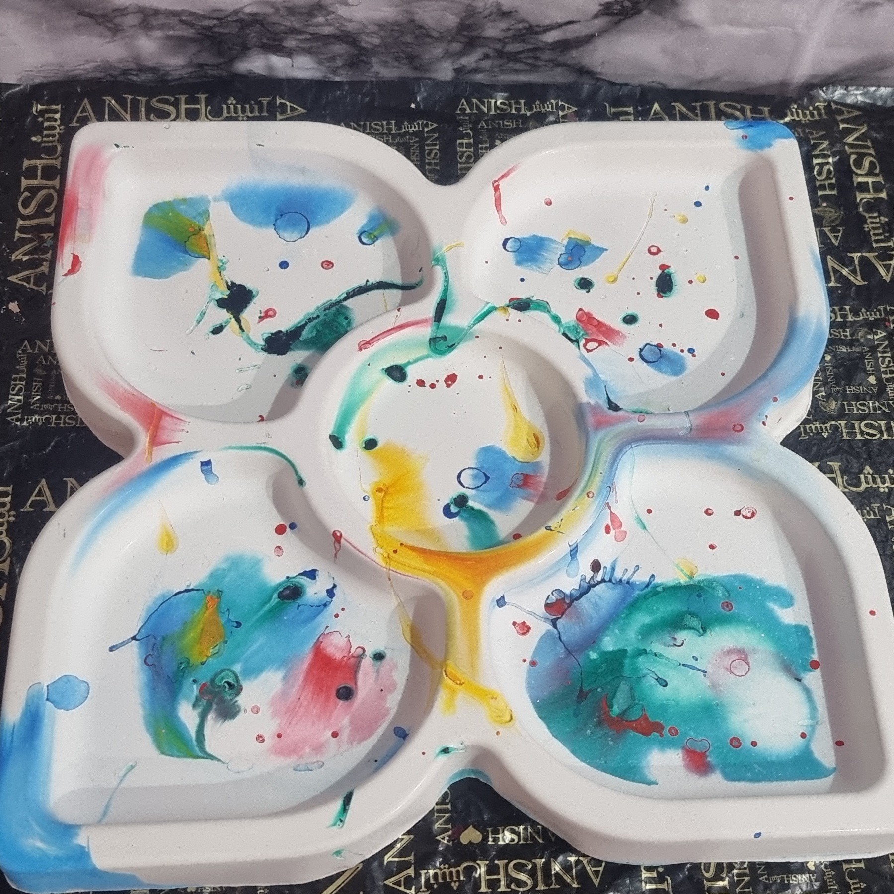 اردوخوری طرح ابرنگی