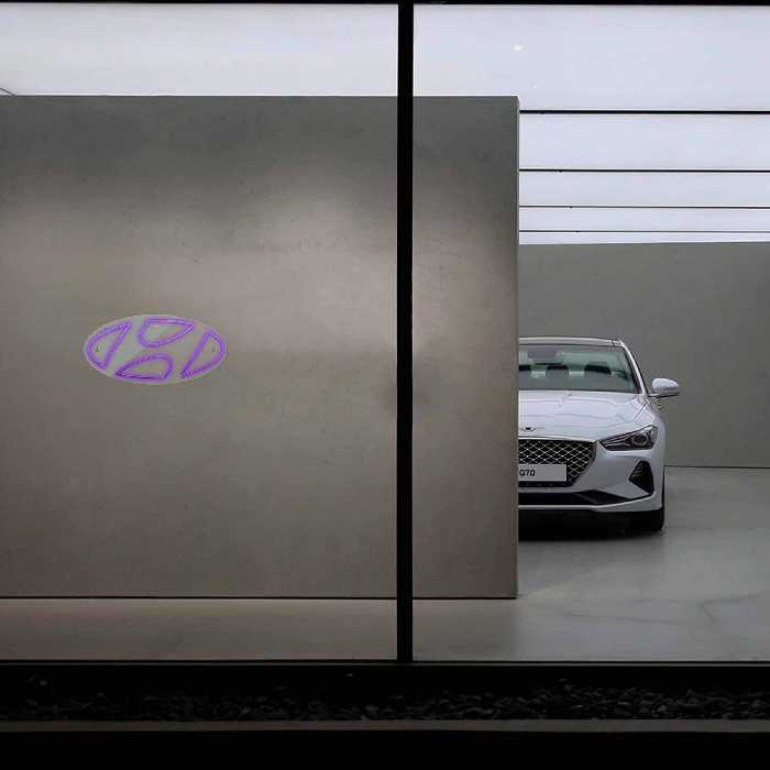 چراغ دیواری نئون دیزاین طرح Hyundai_PR