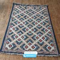 گلیم فرش ماشینی سرمه ای طرح مدرن کد 810