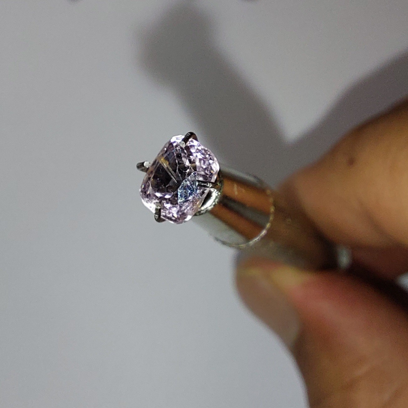 جواهر اسپینل(لعل) صورتی اصل برمه معدنی و طبیعی 