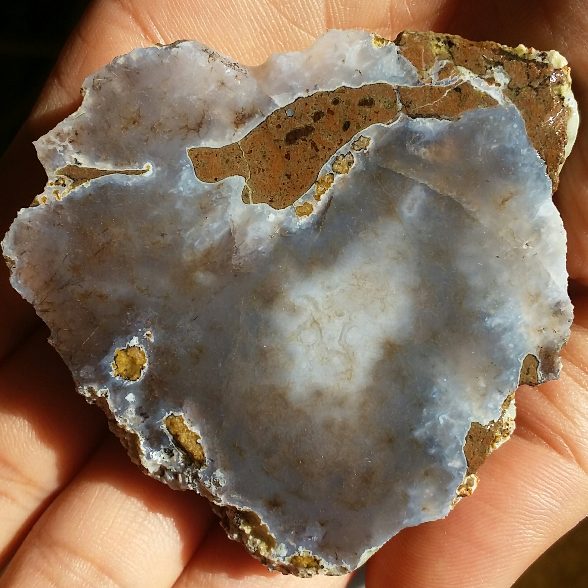 اسلایس سنگ راف عقیق مویی تکرار نشدنی محشر 100درصد طبیعی
شااهکار خلقت
با قابلیت ساخت چند نگین فوق العاده