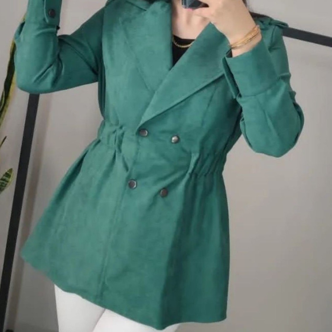 مانتو زنانه مانتو دکمه دار زنانه مانتو میکرو زنانه مانتو میکرو ارسال رایگان زنانه مانتو کوتاه مانتو دکمه دار مانتو پاییز